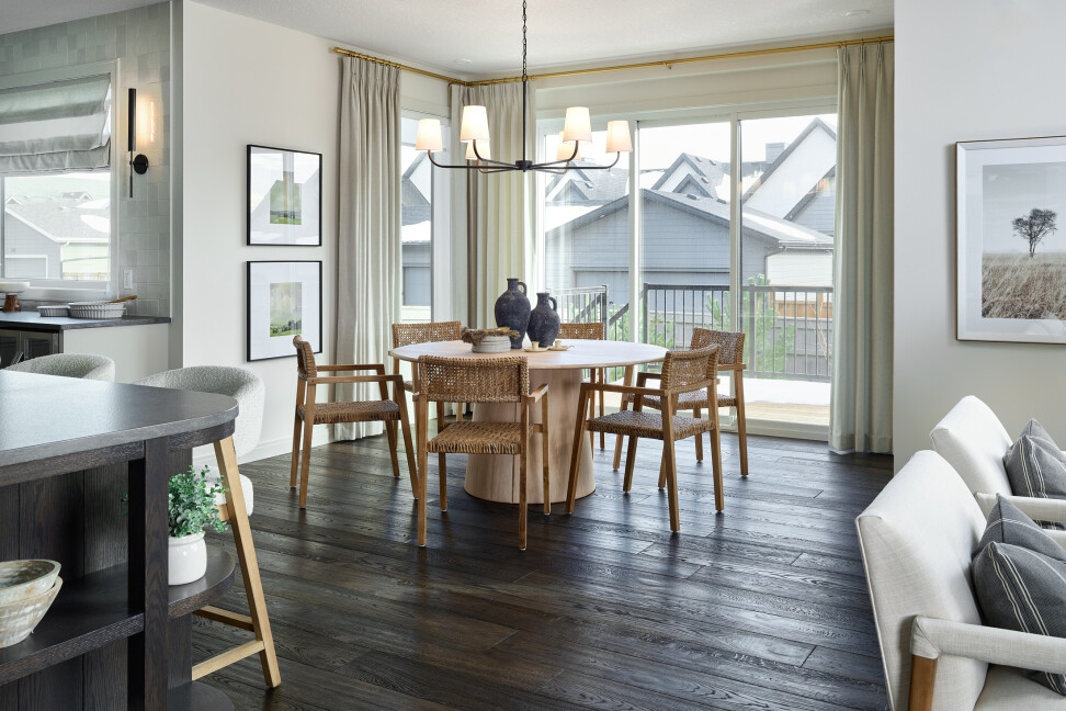 23 10 27Calbridge 317 Marina grove dining room 0283 rt