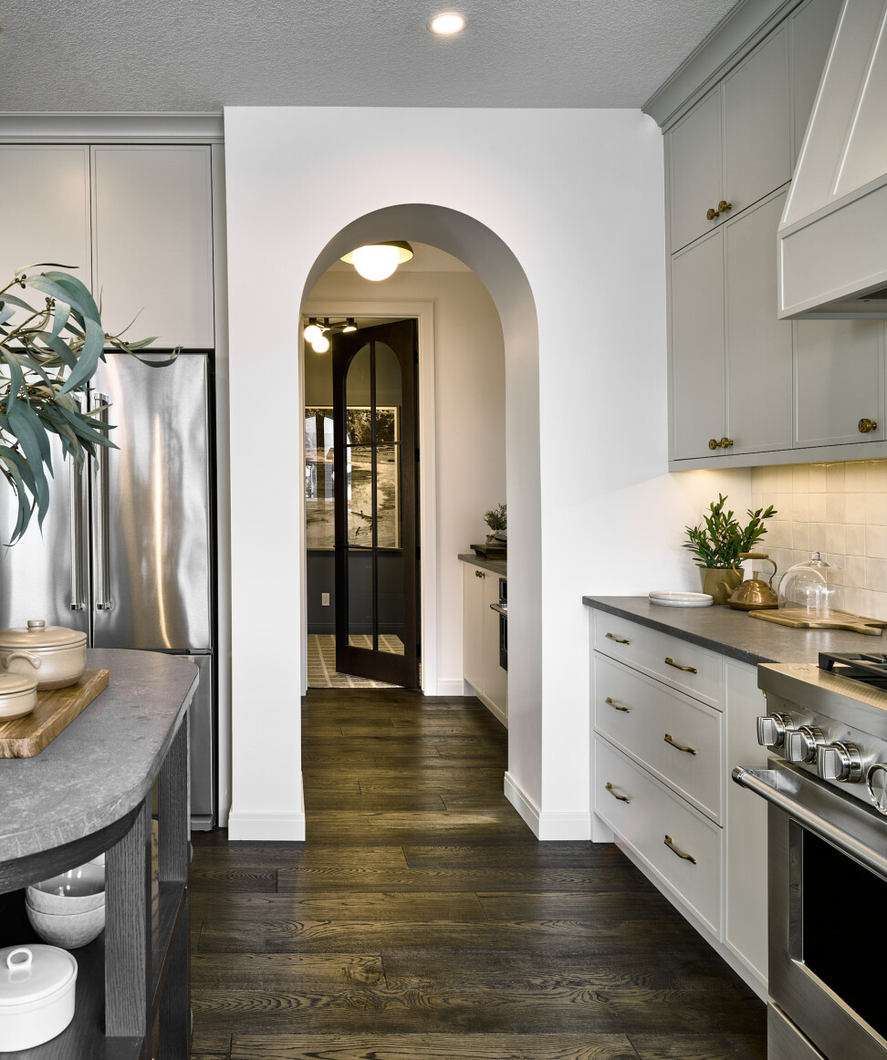 23 10 27Calbridge 317 Marina grove kitchen 0118 rt